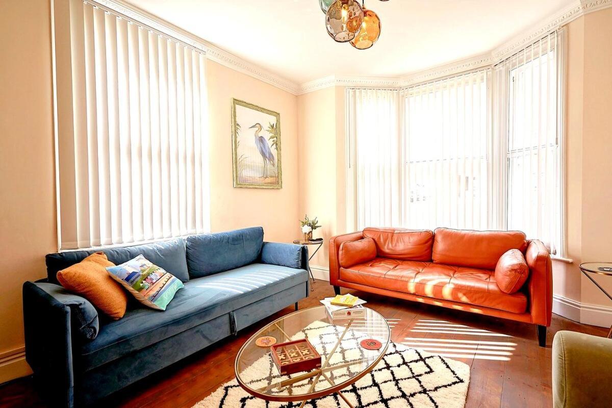Stunning Ground Floor Apartment Near 사우스월드 외부 사진